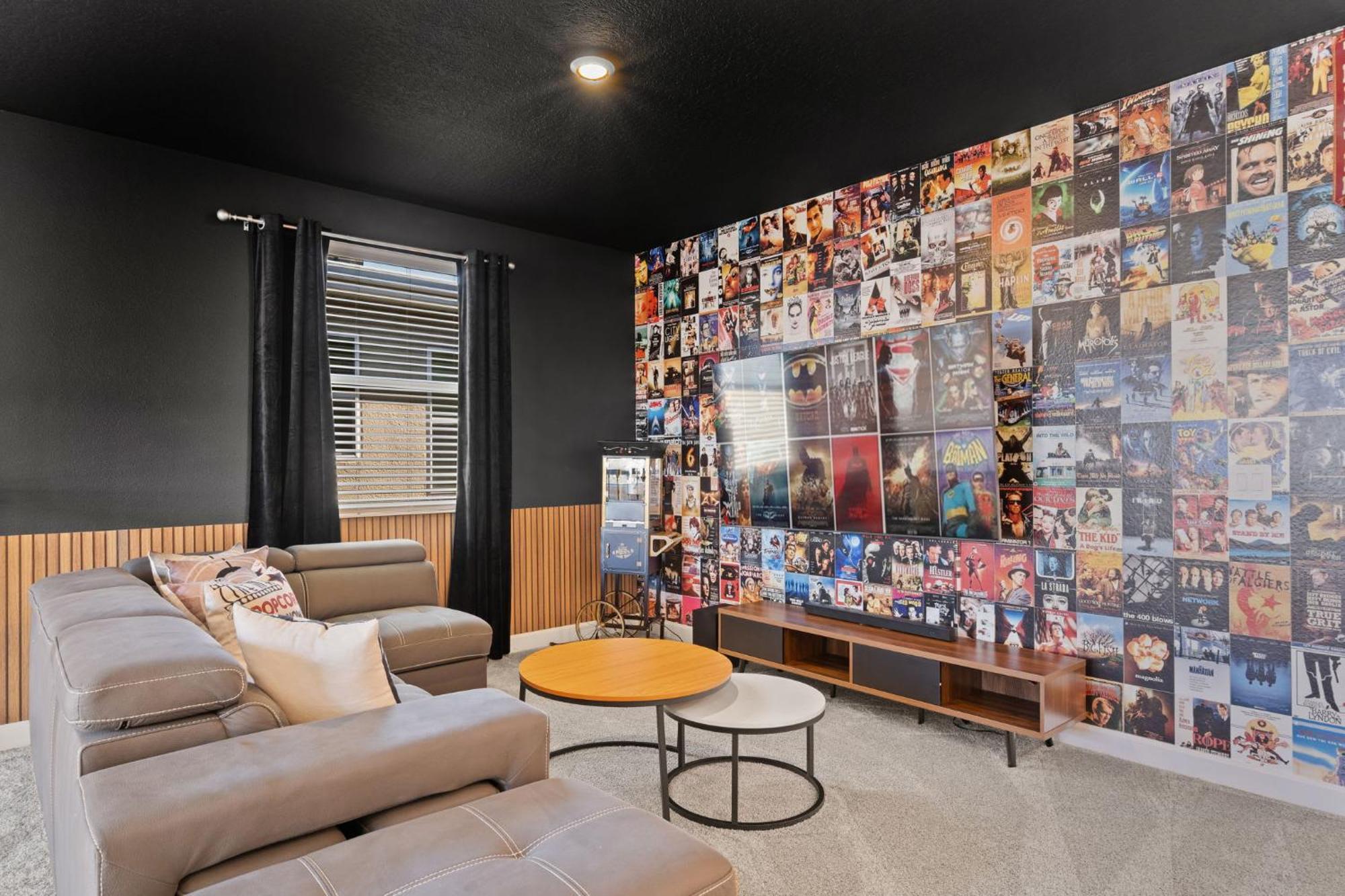Beautiful 5bedroom House Close To 8943 Ferienhaus